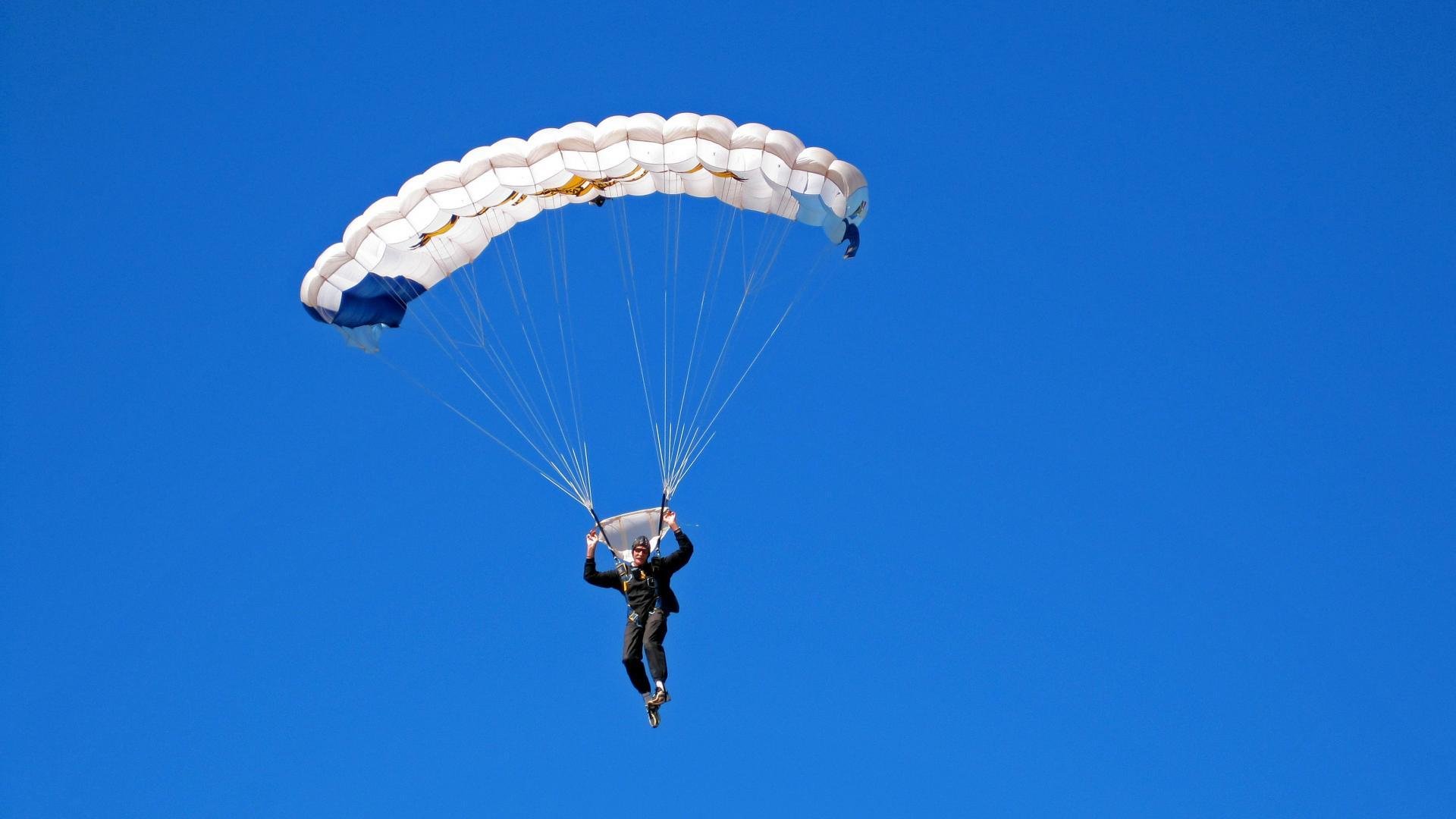 全国青少年足球裁判员“技能+理论”双提升，行业执裁水平不断提高